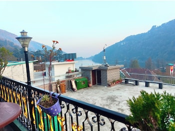 hotel deluxe ankur lake view nainital
