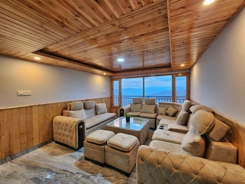 The Kufri House,,2 star