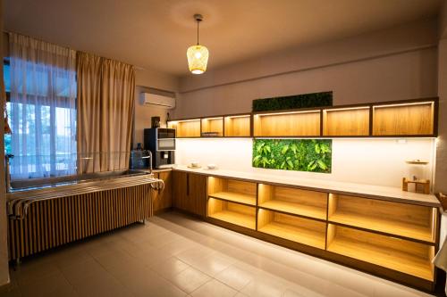 lion hotel