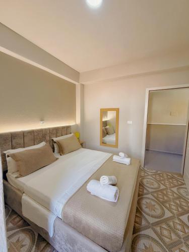lion hotel