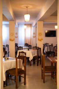 lion hotel