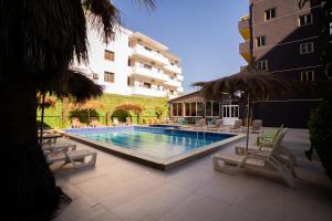 lion hotel