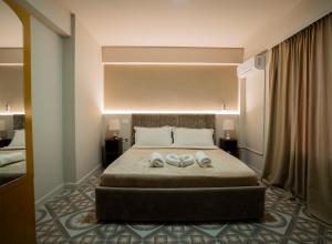 lion hotel