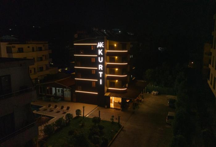 lion hotel