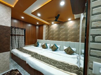 kailash pati guest house