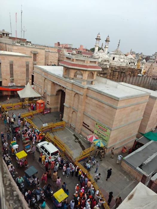 kailash pati guest house