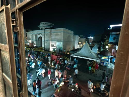 Kailash Pati Guest House,,2 star