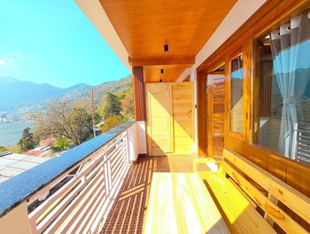 hotel sangita lake view nainital