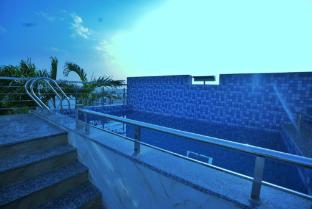 hotel aana inn prime