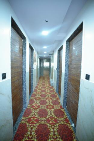 hotel aana inn prime