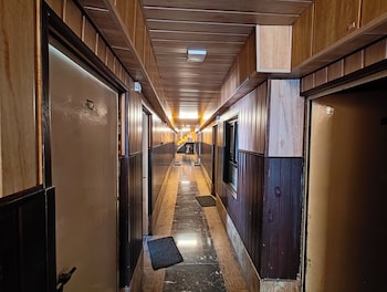 Hotel Avon Lake View Mall Road Nainital,,3 star