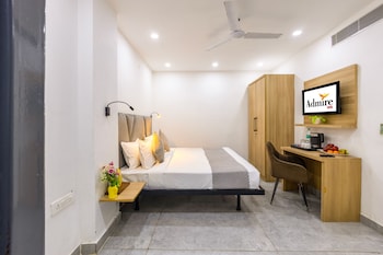 hotel admire inn sector 104