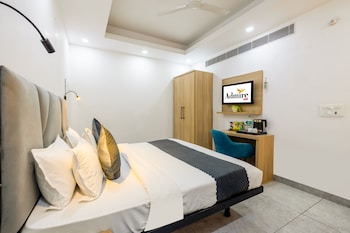 hotel admire inn sector 104