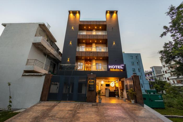 hotel admire inn sector 104