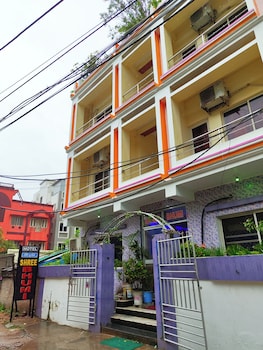 hotel shree bhumi puri