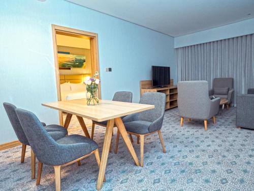 casa diora hotel al rawdah