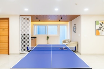 housr sector 45 gurgaon artemis hospital