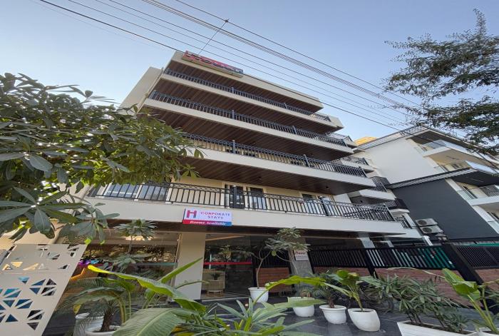 housr sector 45 gurgaon artemis hospital