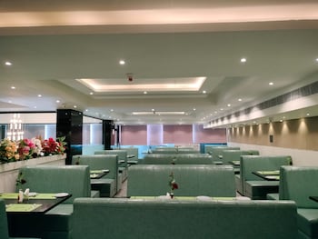 hotel delphi grand hyderabad hitech city