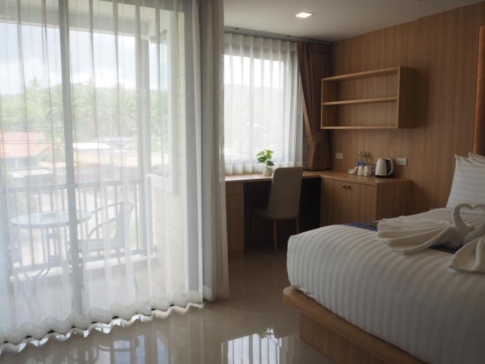 the village poshtel