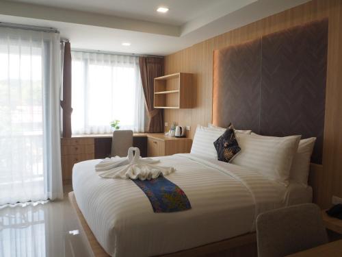 the village poshtel