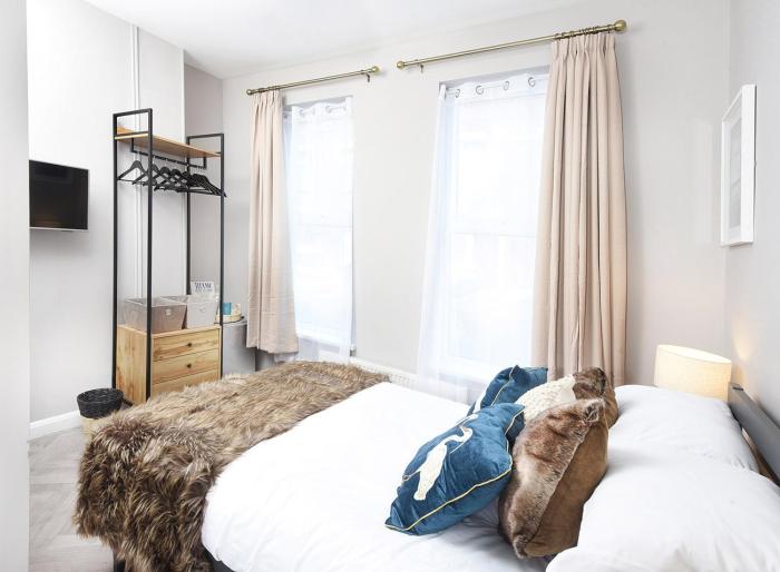 ocho homes by eight continents