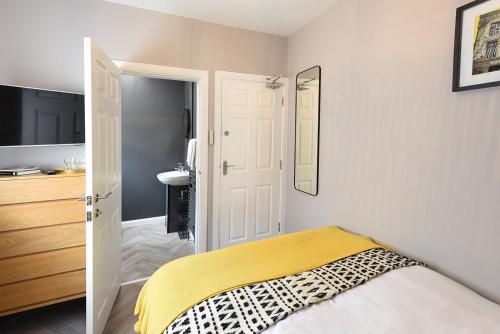 ocho homes by eight continents