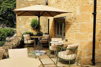 House Of George W. Davies,,3 star