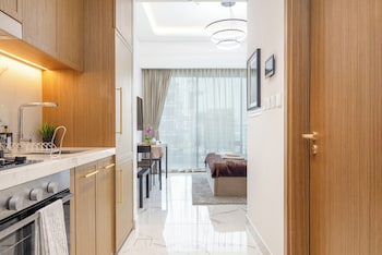 Bloomfields Deluxe Studio Azizi Riviera,,4 star