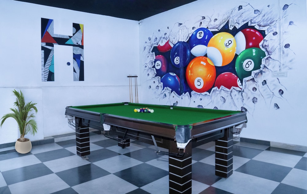 housr sector 43 gurgaon paras hospital