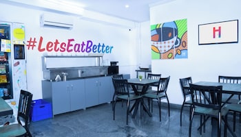 housr sector 43 gurgaon paras hospital