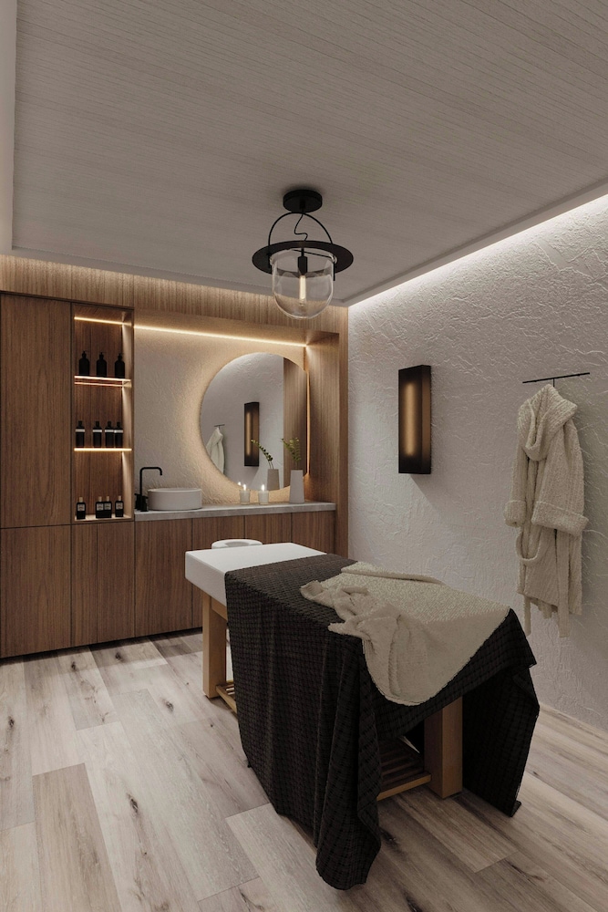 the somm hotel and spa autograph collection