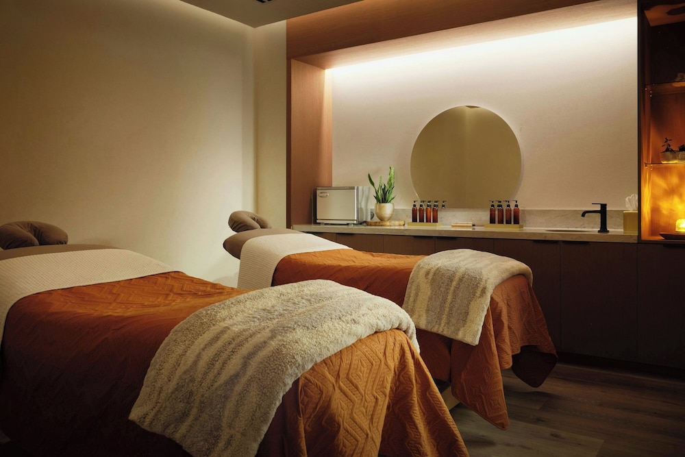 the somm hotel and spa autograph collection