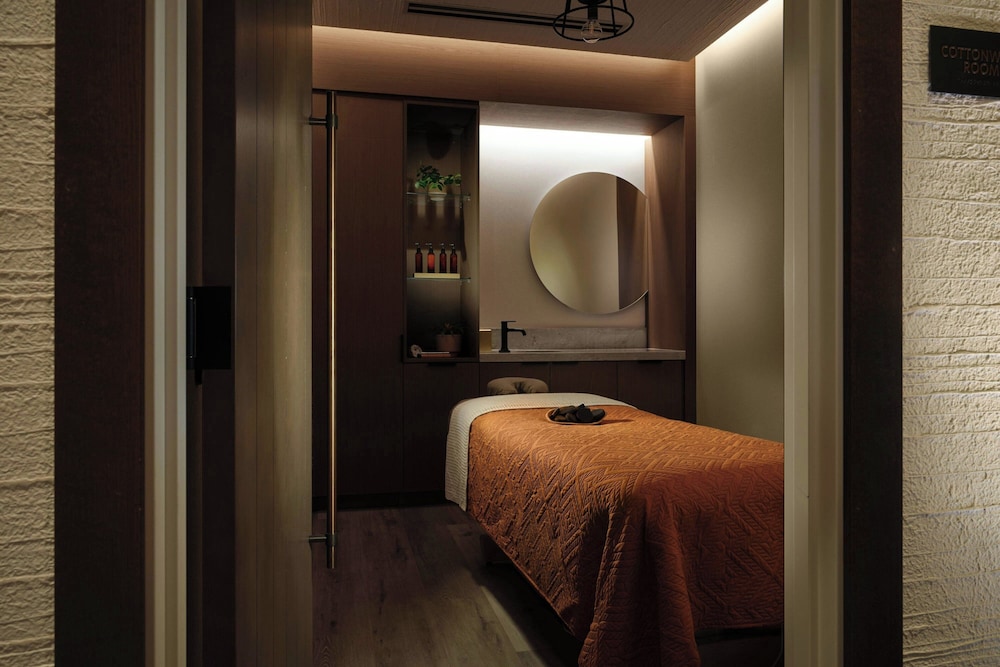 the somm hotel and spa autograph collection