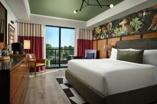 the somm hotel and spa autograph collection