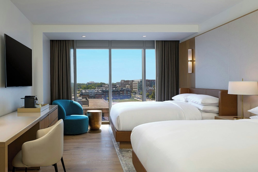 jw marriott reston station