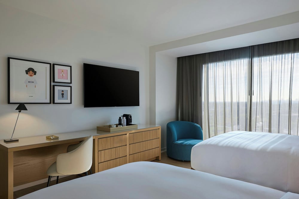 jw marriott reston station