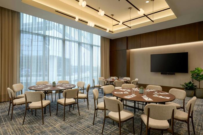 jw marriott reston station