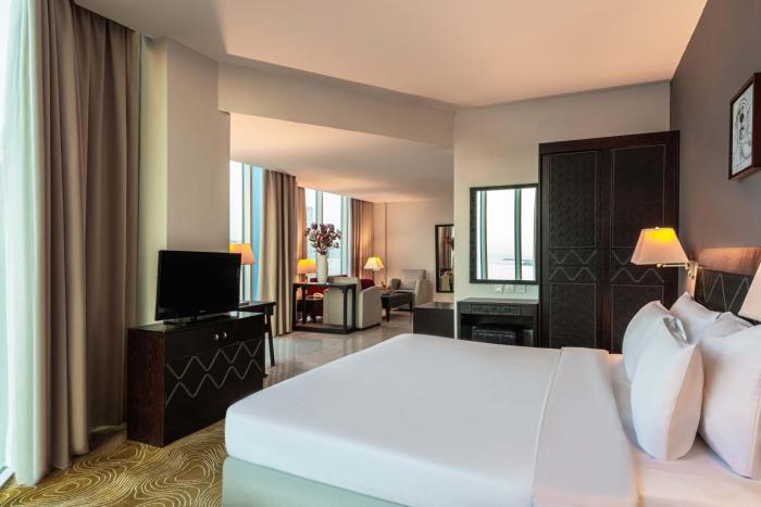 razana al jubail