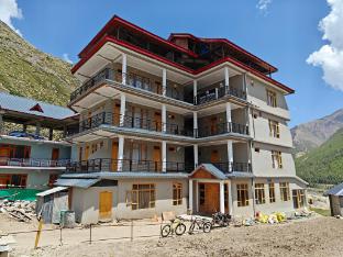 hotel chitkul