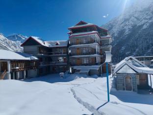 hotel chitkul