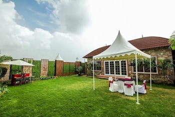 atola outhouse resort