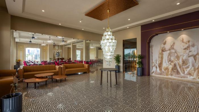 pallacia a luxury hotel