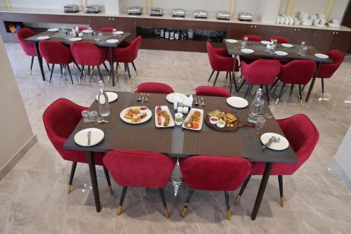 pallacia a luxury hotel