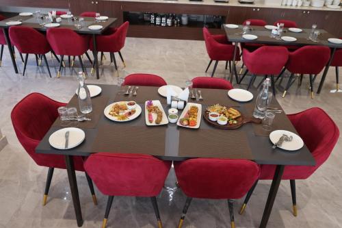 pallacia a luxury hotel