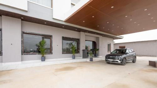 pallacia a luxury hotel