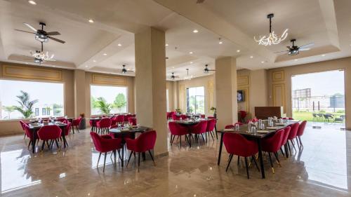 pallacia a luxury hotel