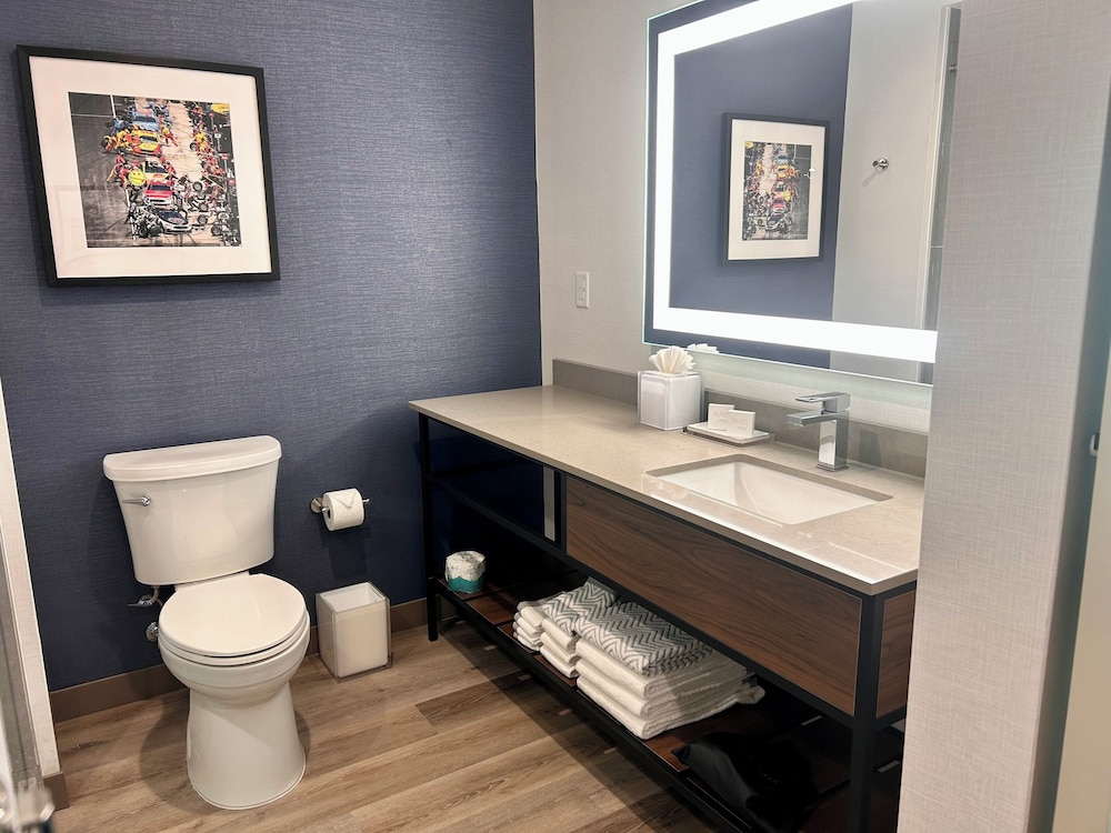 cambria hotel northlake conference center roanoke