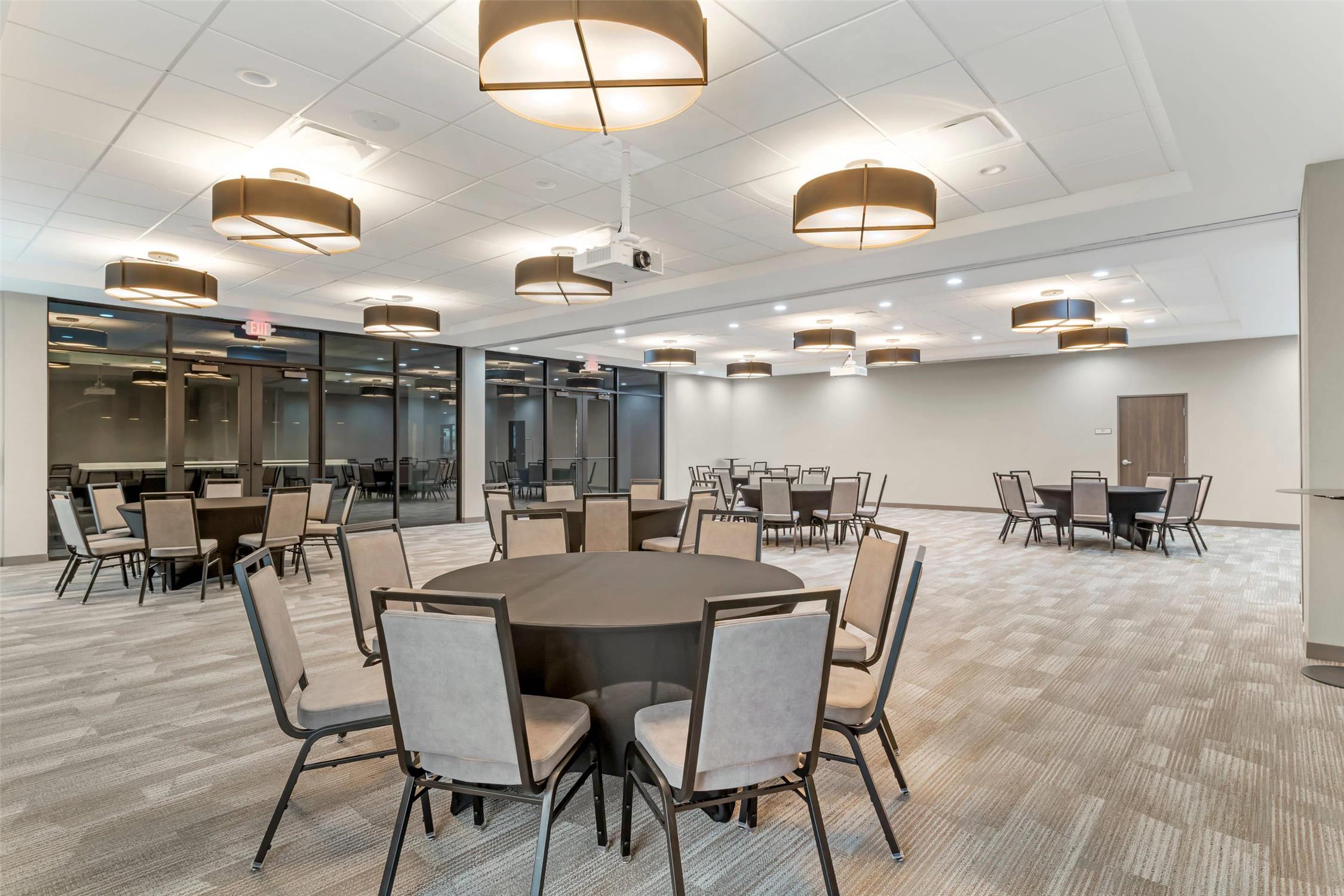cambria hotel northlake conference center roanoke