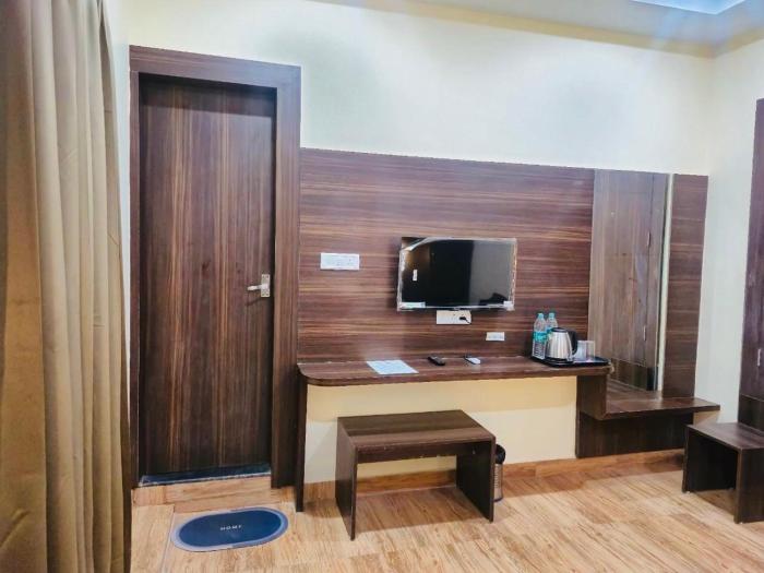 hotel shubh mangal grand